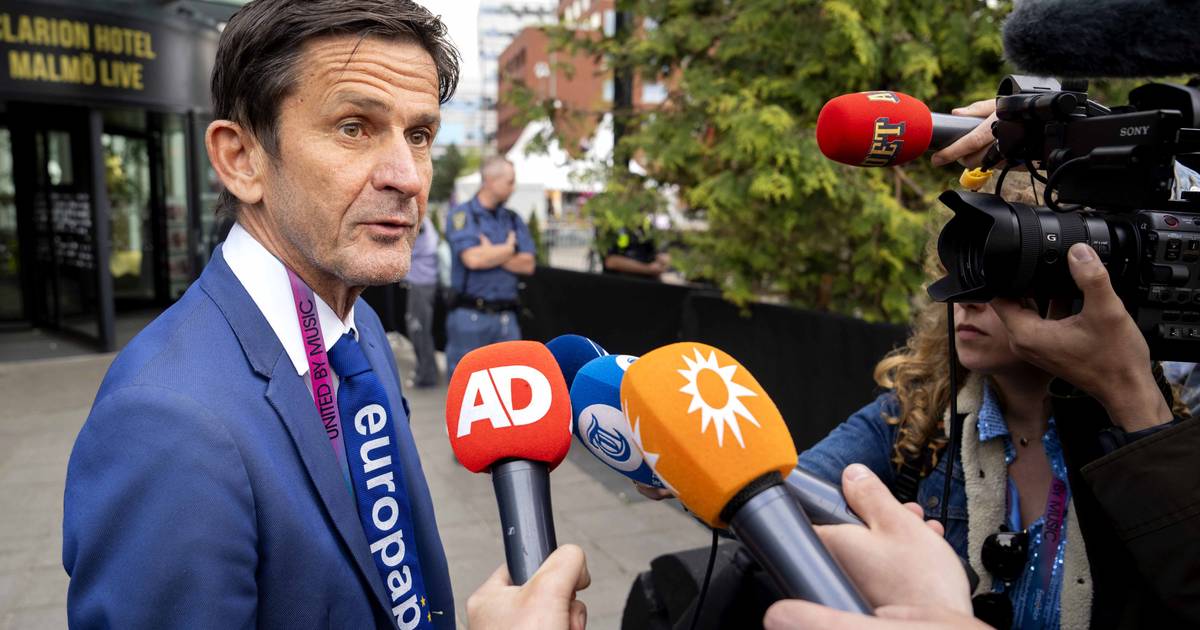 Cornald Maas woedend over diskwalificatie Joost Klein: 'F*ck the EBU' | Eurovisie Songfestival | AD.nl