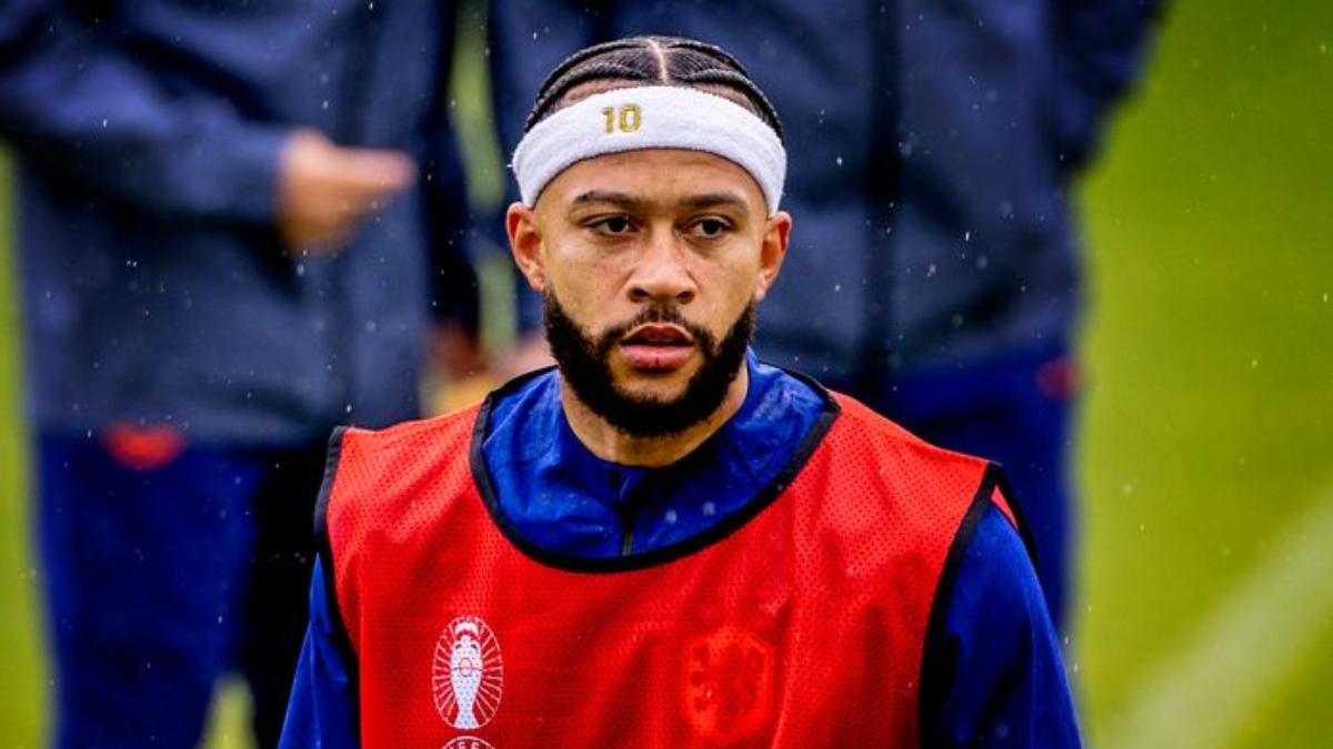 Oranjefans hebben een duidelijke boodschap voor Koeman: ‘Depay moet eruit!’