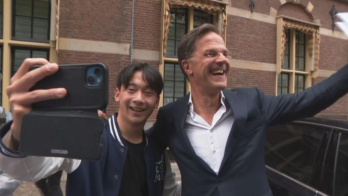 Mark Rutte rondt af met laatste toespraak: ‘We gaan u enorm missen als premier’