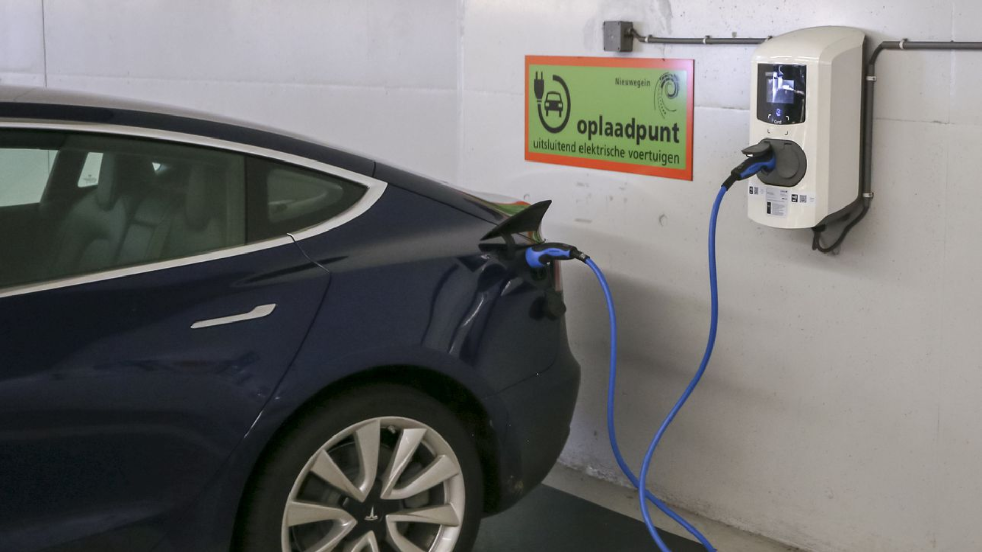 ‘22% van de laadpalen voor elektrische auto’s blijken niet te werken’