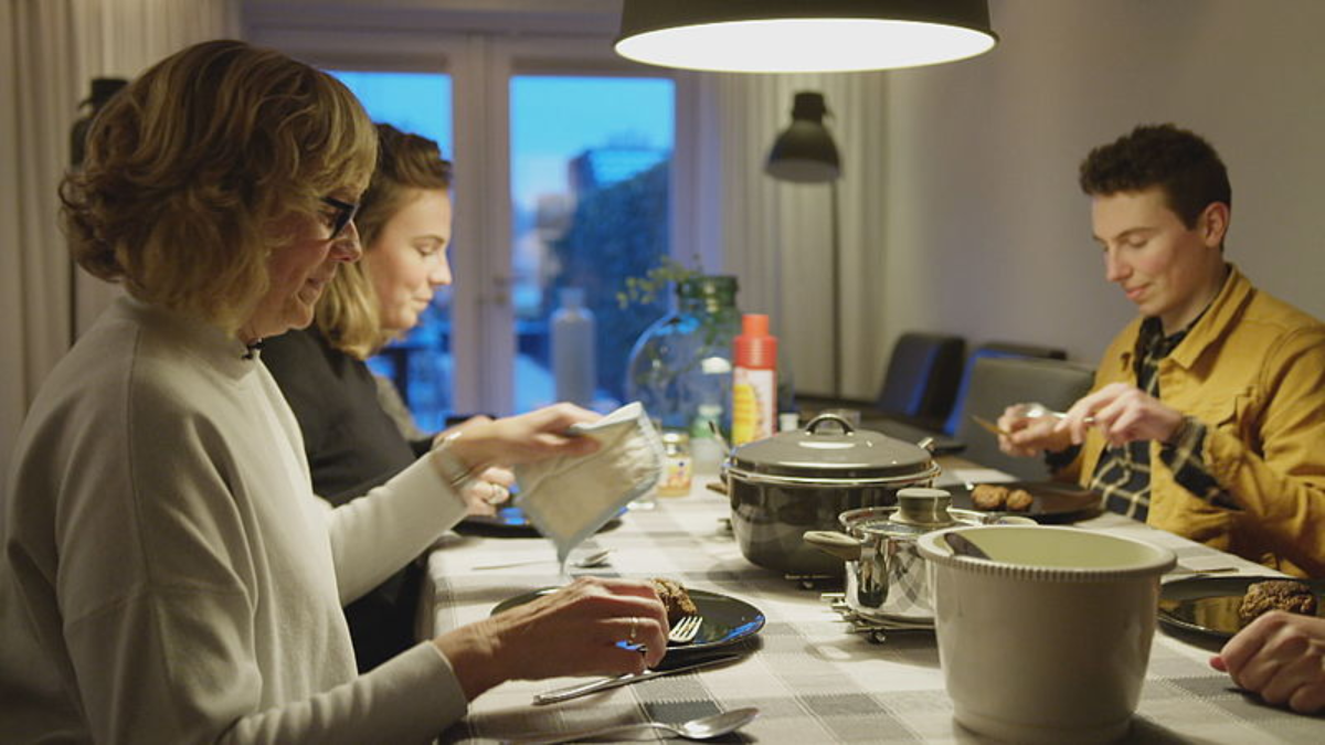 Waarom veel jongeren langer thuis blijven wonen dan ze willen