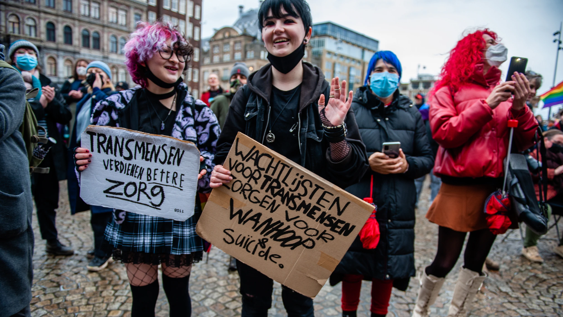 Bij grote werkgevers is betaald verlof voor gendertransitie steeds gebruikelijker “Moet de norm worden”