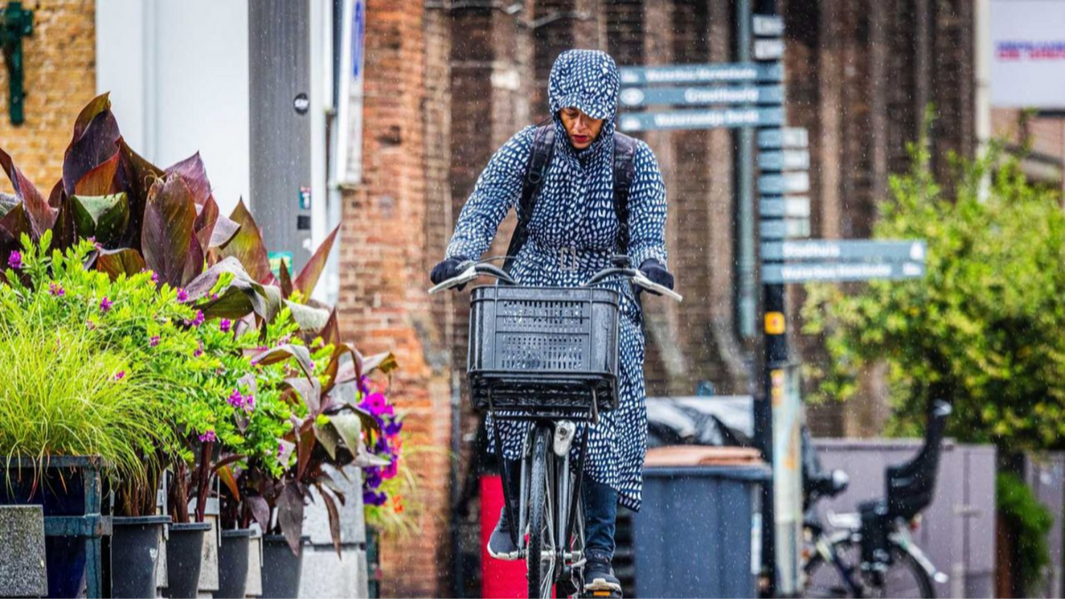 Extreme regenval op komst: ‘waarschuwing voor wateroverlast en risico op overstromingen’