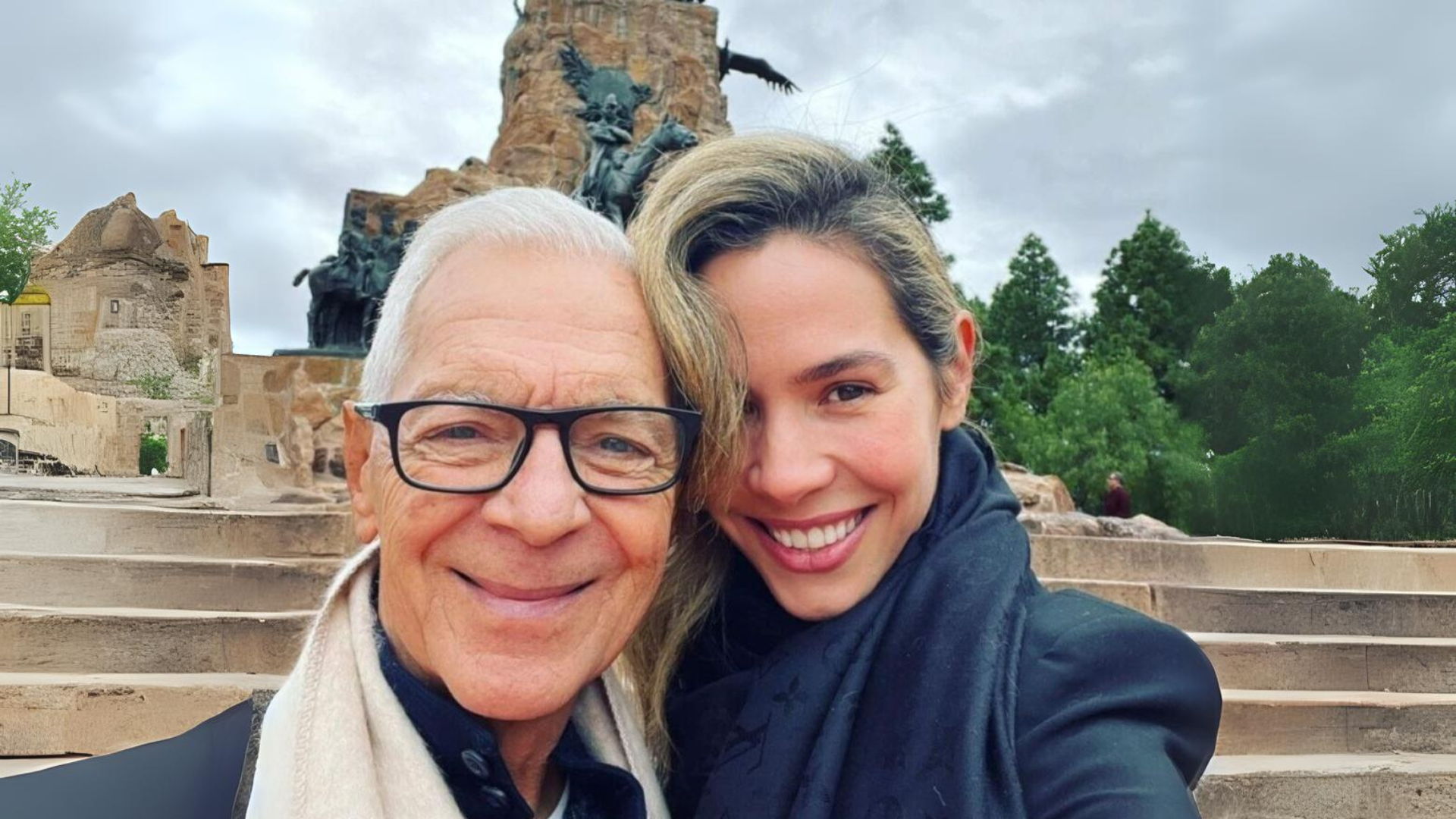 Elina werd op slag verliefd op 50 jaar oudere miljadair: ‘Ik val op  innerlijk’