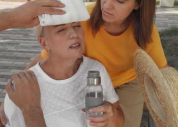 Vakantiegangers trekken het niet meer: “Helse hitte, vanaf ’s ochtends vroeg al”