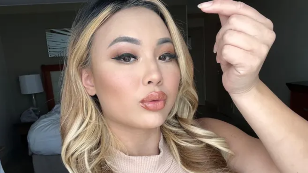 Kazumi (26) "Ik doe het met 500 mannen en daardoor ben ik stinkend rijk"