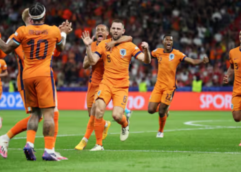 Live update EK: Nederland wint na zenuwslopende wedstrijd met 2-1 van Turkije in de kwartfinale