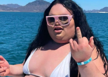 Ali (23) wil een nieuwe vent: ‘Je moet minstens 6 nullen op je rekening hebben staan’