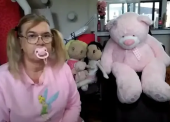 Stef (46) is vader van zeven kinderen en gaat nu door het leven als 6-jarig meisje