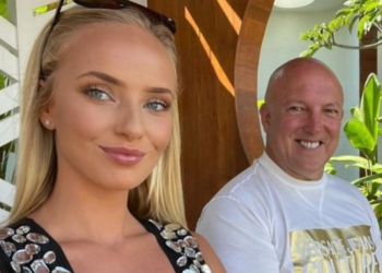 Allana (24) en miljonair Jeff (57) zijn dolverliefd en gaan trouwen: “Jongere mannen zijn jaloers”