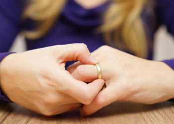 ‘Toen ik wakker werd, was er één bericht van hem: ‘Ik heb me bedacht. Mijn vrouw en ik gaan het toch weer proberen’’