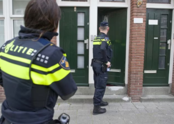 Let op! Er zijn veel nepagenten actief op dit moment: ‘Doe niet open en bel 112’