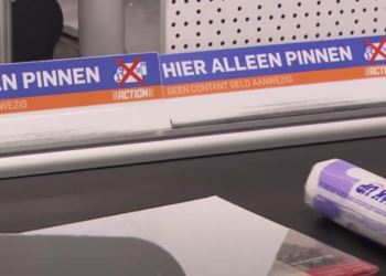 ‘Steeds meer winkeliers weigeren contante betalingen’