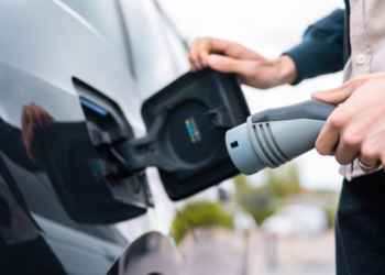 Wegenbelasting elektrische auto’s omhoog: dit betaal je volgend jaar