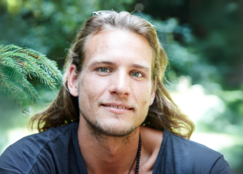 Mark (30) is trots op uitkering: “Werken is zonde van je tijd”