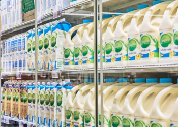 Nieuw onderzoek: Is melk nu ook racistisch?