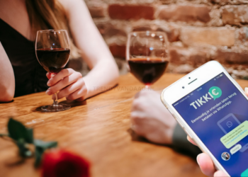 Suzan (28) kreeg onverwachts een betaalverzoek na date: “Wat moet ik doen?”