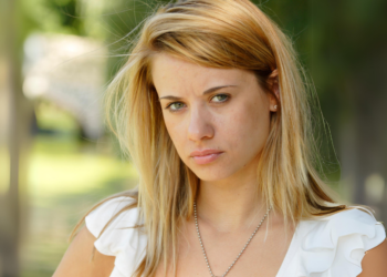 Lies (36): “De nieuwe vrouw van mijn ex loopt naakt door het huis als de kinderen er zijn”