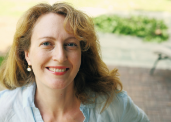 Esther: “Mijn 17-jarige zoon wil een tattoo, moet ik dat goedkeuren?”