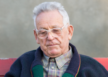 Hans (62): “Mijn dochter wil niet dat ik haar kinderen zie omdat ik niet met haar geloofsovertuiging instem”