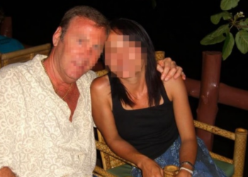 Jan ontdekte na 19 jaar huwelijk dat zijn vrouw vroeger een man is geweest