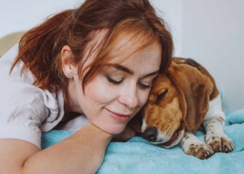 Mirte: “Mijn schoonfamilie wil niet bij ons thuis langskomen vanwege onze honden”