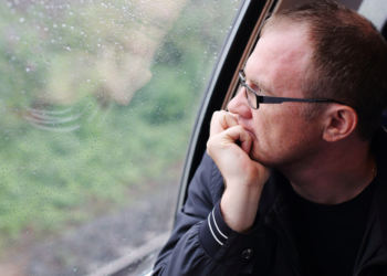 Ronald’s (43) kinderen zijn niet welkom bij hem thuis: “Mijn nieuwe vriendin verbiedt het”