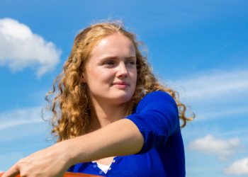 Sam wil geen Engels praten met schoonzus: “Zij moet zich aanpassen, niet ik”