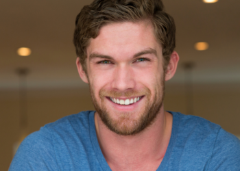 Tiemo (27) kiest voor een leven zonder kinderen: “Iedereen zegt dat ik spijt ga krijgen, maar ik weet dat het de juiste keuze is.”