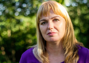 Saskia (46) wil vegetarische buurt-BBQ, maar de buren weigeren mee te doen