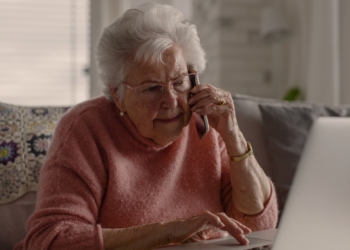 Antje (78): “Mijn kinderen weten niets van mijn nieuwe testament”