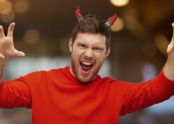Daan (29): “Halloween moet een Nederlandse traditie worden, onze eigen feestdagen zijn niet zo spannend”