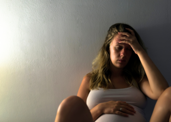 Estelle (32): “Mijn man is vreemdgegaan terwijl ik zwanger ben”