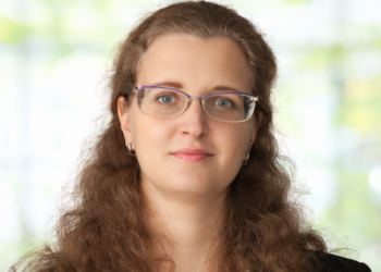 Eva (32): “Wij doen niet aan cadeaus met Sinterklaas, zo leren onze kinderen dat het niet alleen om spullen draait”