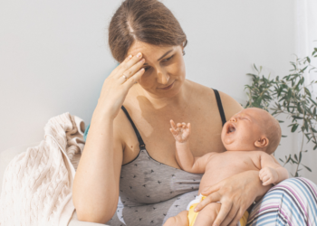Janneke (36): “Moet ik borstvoeding geven omdat mijn vriend en schoonmoeder dat willen?”