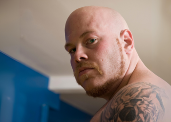 Kevin (34): “Ik wil alleen een relatie met een vrouw die geen andere bedpartners heeft gehad”