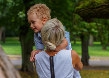 Linda (33): “Ik wil mijn kind naar de kinderopvang brengen, terwijl ik zelf wat leuks ga doen, kan dat?”