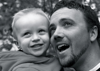 Merijn (36): “Ik ben erachter gekomen dat ik niet de biologische vader ben van mijn 4-jarige zoon”