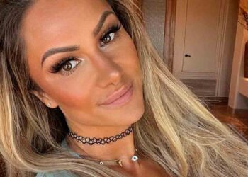 Monica (32): “Ik ben te knap voor deze wereld, mannen kunnen zich niet inhouden als ze me zien”