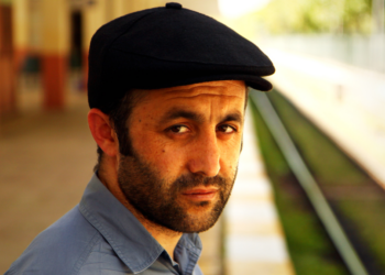 Rachid (40): “Mijn kinderen zijn hier in Nederland opgegroeid, maar ze lijken onze Marokkaanse tradities vergeten.”