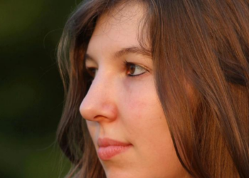 Yasmin (21) is paranormaal: “Ik zie en voel dingen bij mensen die ik helemaal niet kan weten”