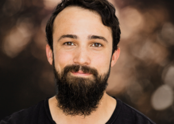 Amir (32): “Vroeger was alles beter? Dit doen we nu slimmer dan 20 jaar geleden”