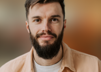 Erwin (34): “Mijn vrouw wil alleen biologisch, maar ik wil gewoon goedkoop boodschappen doen”