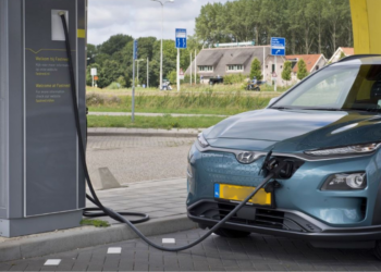 Absurd: Dit bedrag betaal je binnenkort aan wegenbelasting voor je elektrische auto