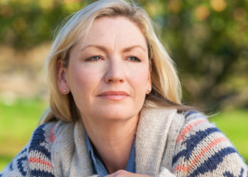 Anja (43): “Ik laat mijn kind niet naar verjaardagen van klasgenoten gaan, ik vertrouw andere ouders niet”