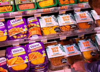 Expert legt uit: “Als je weet wat er écht in vleesvervangers zitten, eet je het nooit meer”