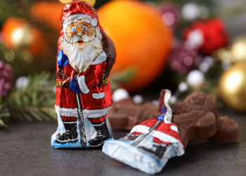 Vegan werknemer is boos omdat hij een chocolade kerstman krijgt: “Hou rekening met het feit dat ik vegan ben!”