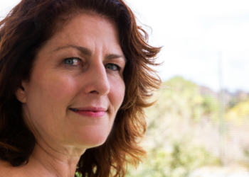 Vera (56): “Mensen met tattoos horen niet in een professionele omgeving, het is gewoon niet netjes”