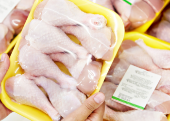 Bespaartip van een slager: “Op deze manier heb je meer kip, voor minder geld”