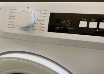 Expert: “Dit is waarom je voortaan niet meer op 40 graden moet wassen”